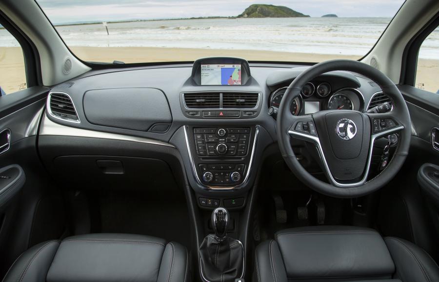  Vauxhall Mokka 2012 года  (фото 38 из 365)